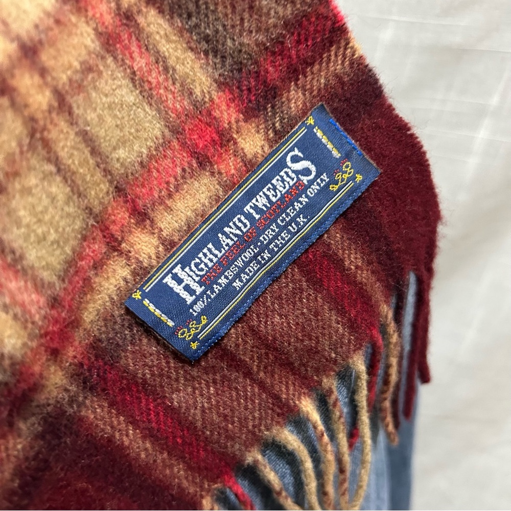 Lambswool scarf